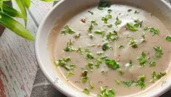 Singhade Ke Aate Ki Kadhi Recipe: Looking for some easy Navratri recipes, do try it