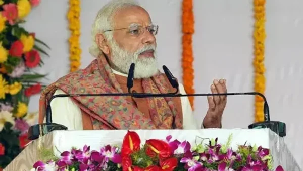 PM Modi: India needs to become economically self-reliant in next 10 years