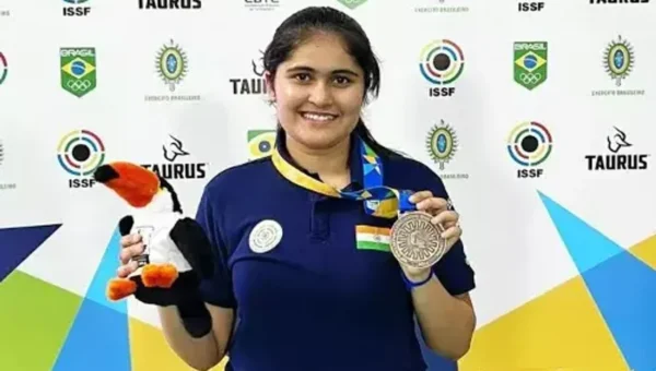 Palak wins Paris Olympics Quota in 10m Air Pistol
