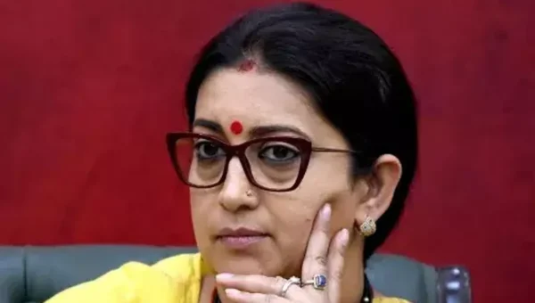 Union Minister Smriti Irani takes dig at AAP leader Manish Sisodia