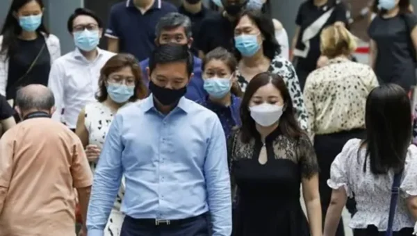 Singapore faces new COVID-19 wave, 25,900 cases reported in a week, health advisory issued