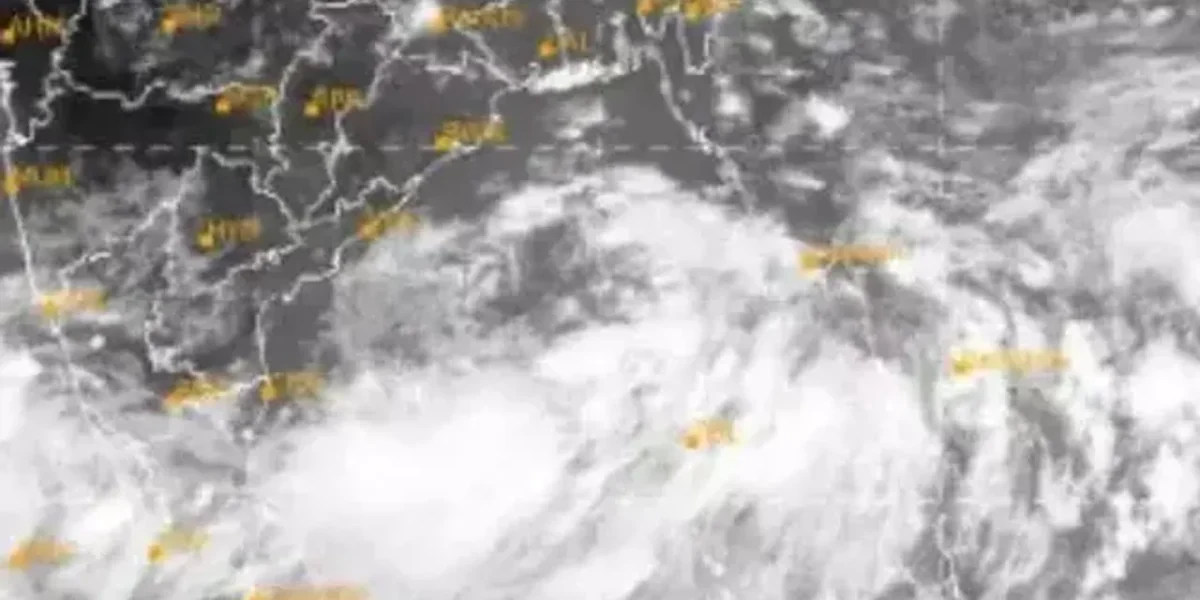 ICG’s Coordination efforts ensure safety during severe cyclonic storm ‘Remal’