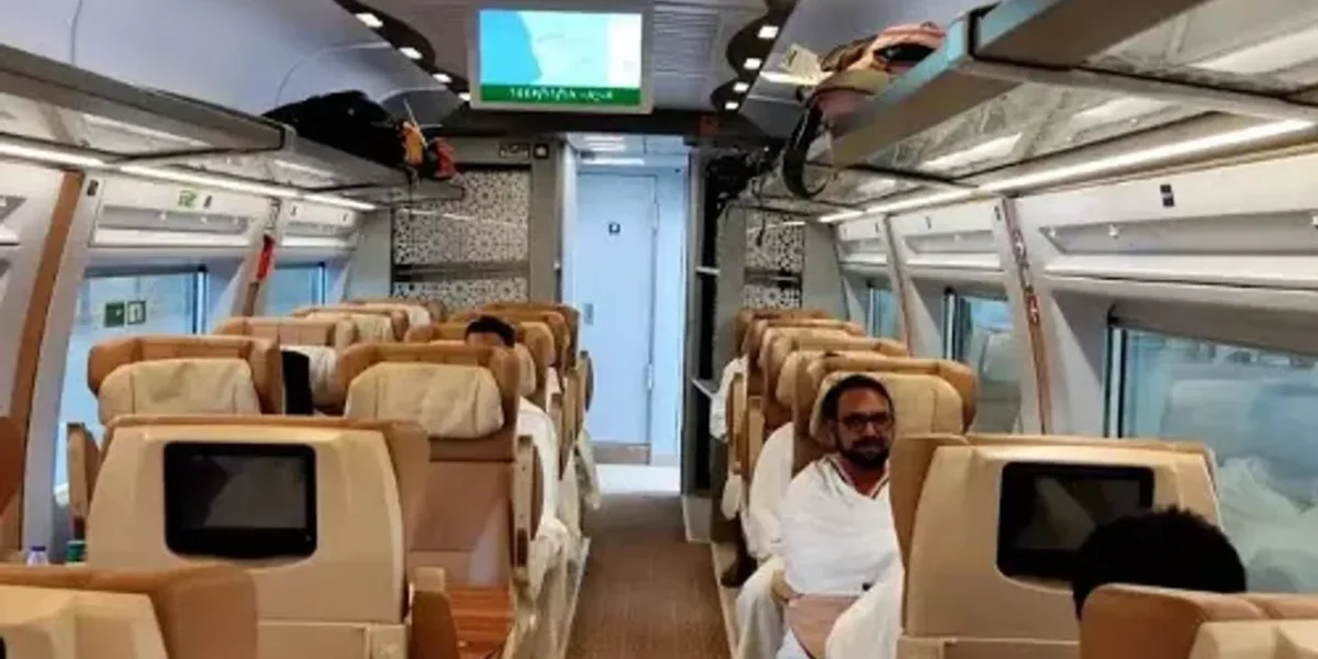 Indian Haj pilgrims travel from Jeddah to Makkah in high-speed train for first time