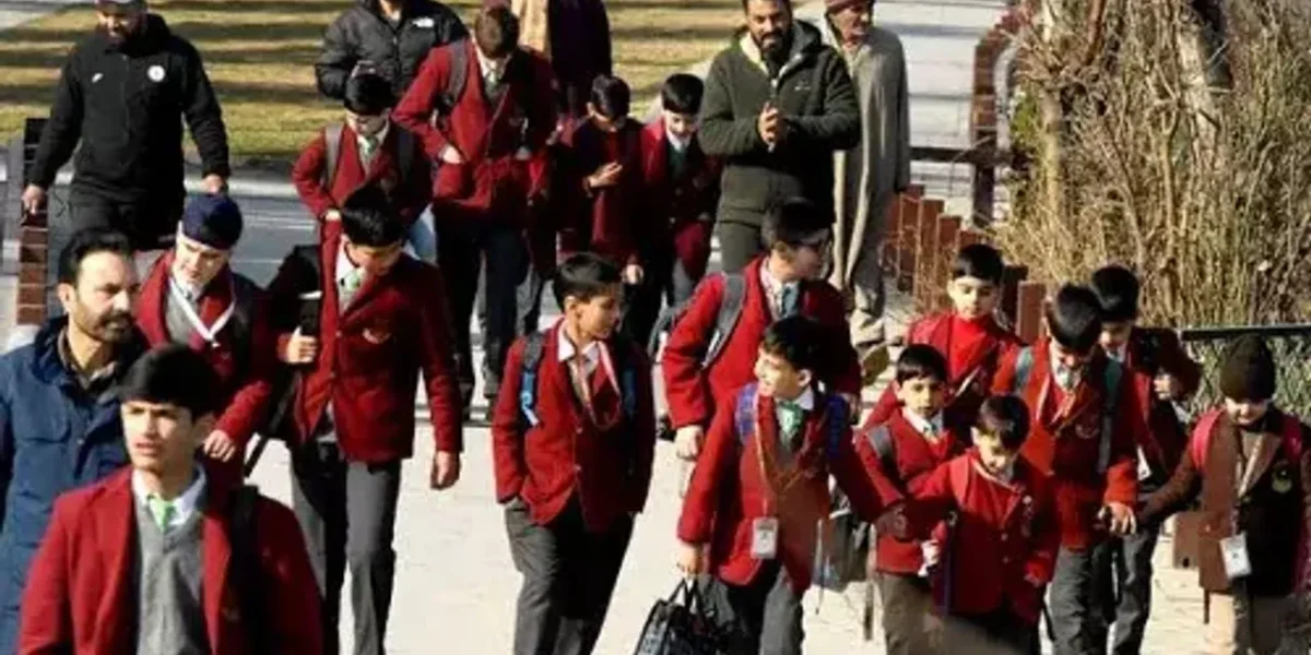 New School timings implemented in Srinagar to combat rising temperature