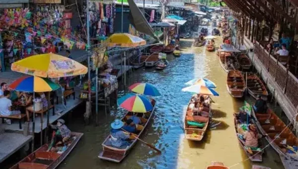 Thailand extends visa stays for students and tourists