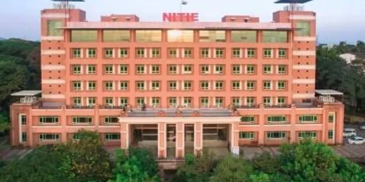 IIM Mumbai joins CFA Institute University affiliation programme