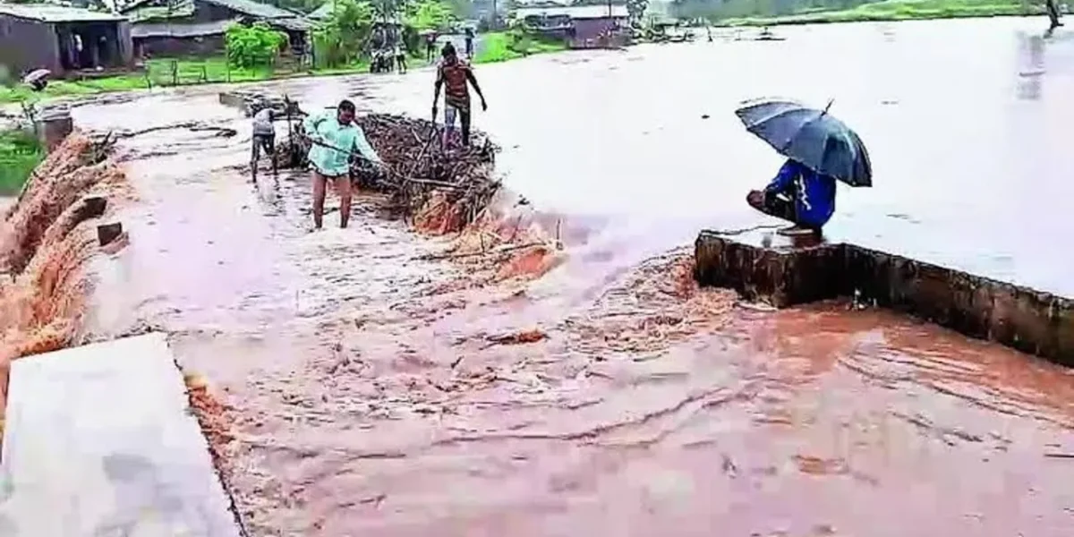 Porbandar and Dwarka flooded amid heavy rain