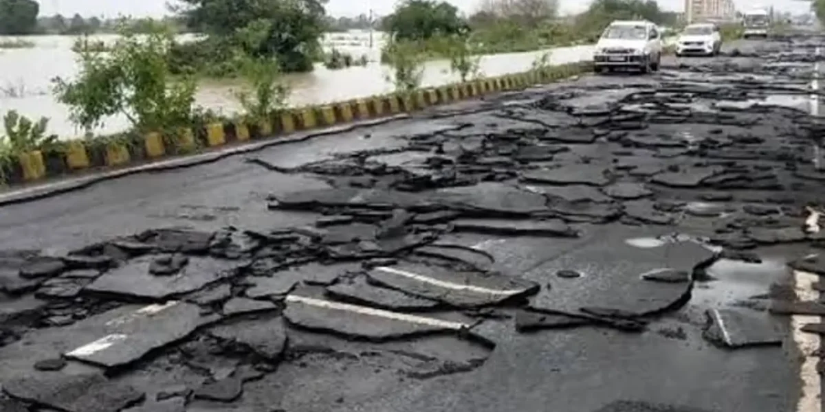 Gujarat govt approved 100 crore for road repairs post monsoon