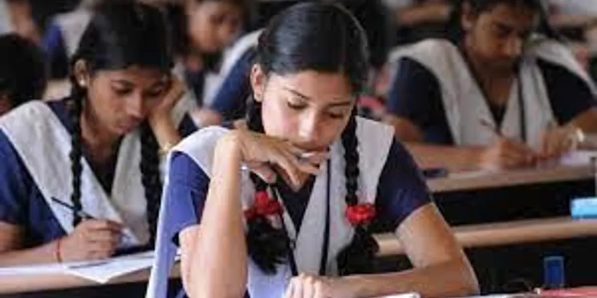 Govt announces 50 quad scholarships for Indian students worth $500,000