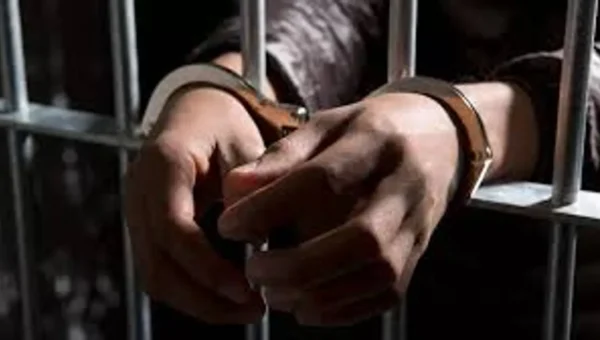 Ex-CIA officer gets 10 years in prison for spying for China