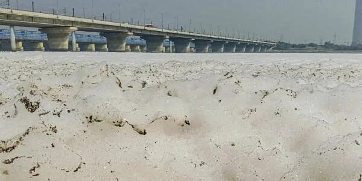 Froth covers Yamuna River in Delhi ahead of festive season, posing health hazards