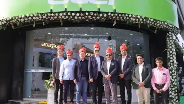 Acer Opens its first Mega Store, Acer Plaza, in Ahmedabad