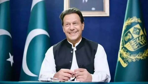 Pakistan halts mobile, and internet amid security concerns over Imran Khan protests