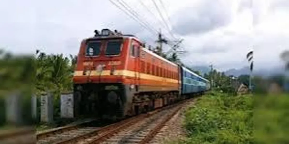 Indian Railways Is operating special trains for Chhath Festival