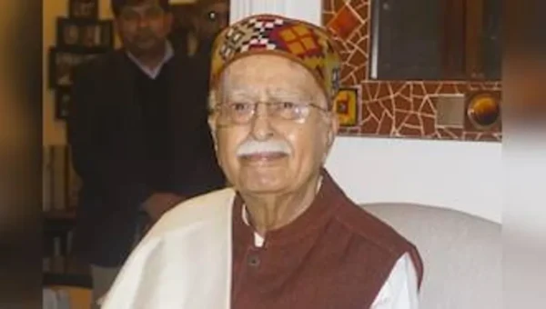 Reports: Advani’s health shows gradual improvement, likely to be shifted from ICU