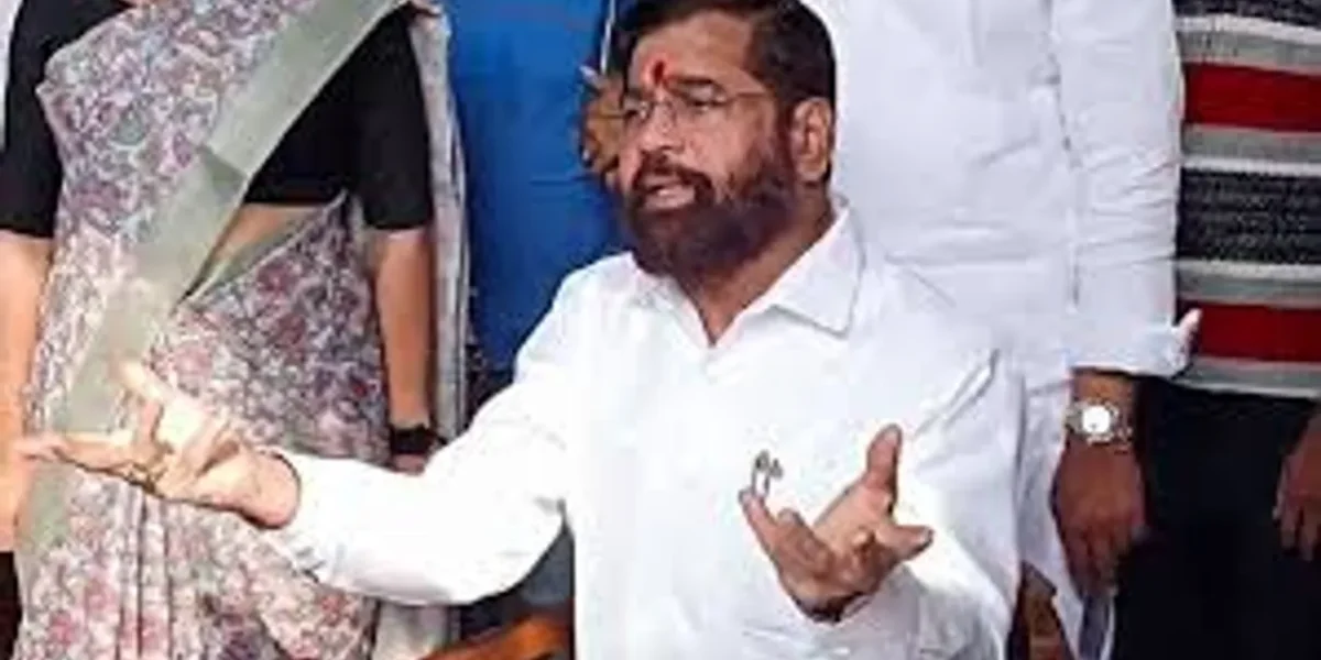 Eknath Shinde admitted to thane hospital amid health concerns