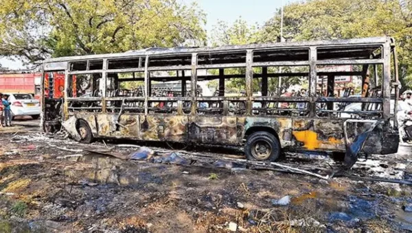 Fire breaks out in school bus in Gota, no casualties reported