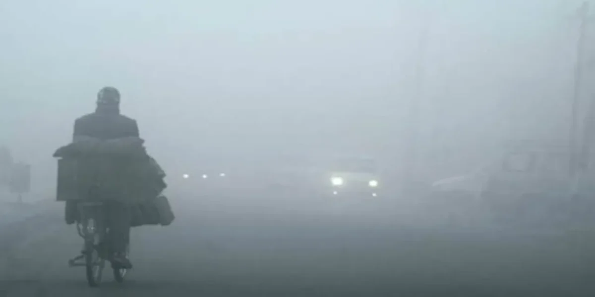 Coldwave continues in Gujarat, Mt Abu receives snowfall, temperature dips to -3°C