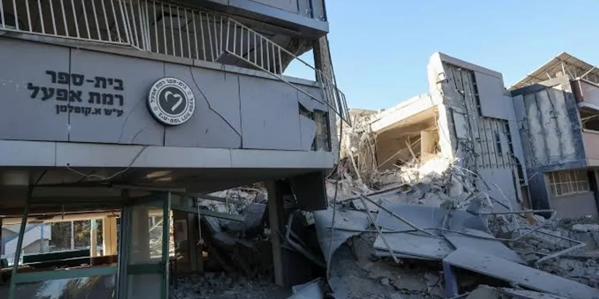 Three injured in central Israel after ‘projectile’ launched from Yemen