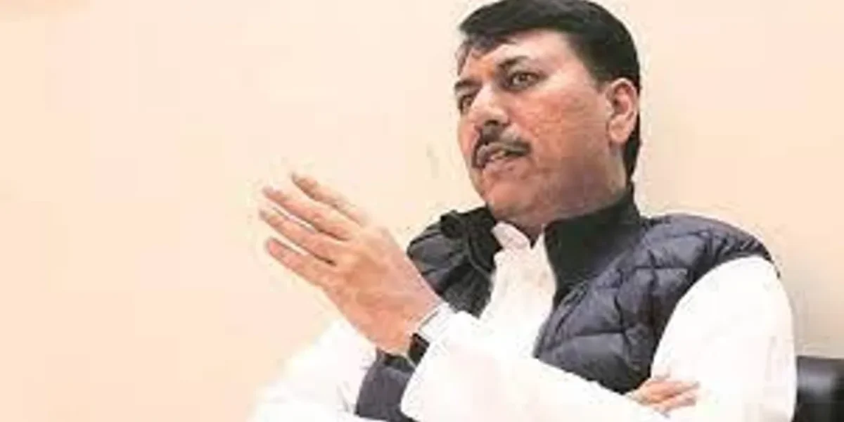 Congress leader Amit Chavda raises concerns over GPSC exams in letter to Gujarat CM