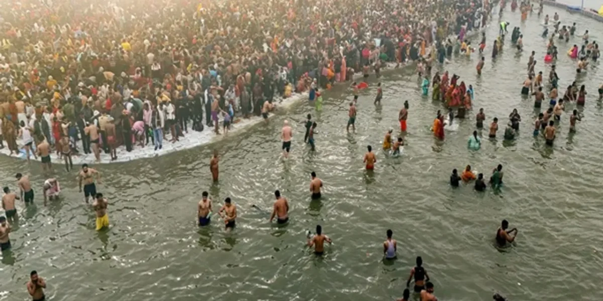 Mahakumbh becomes global; 21 members from 10 countries will take dip at Sangam