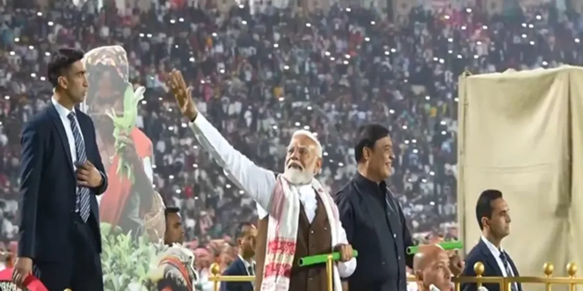 PM Modi arrives at Advantage Assam 2.0 Summit in Guwahati