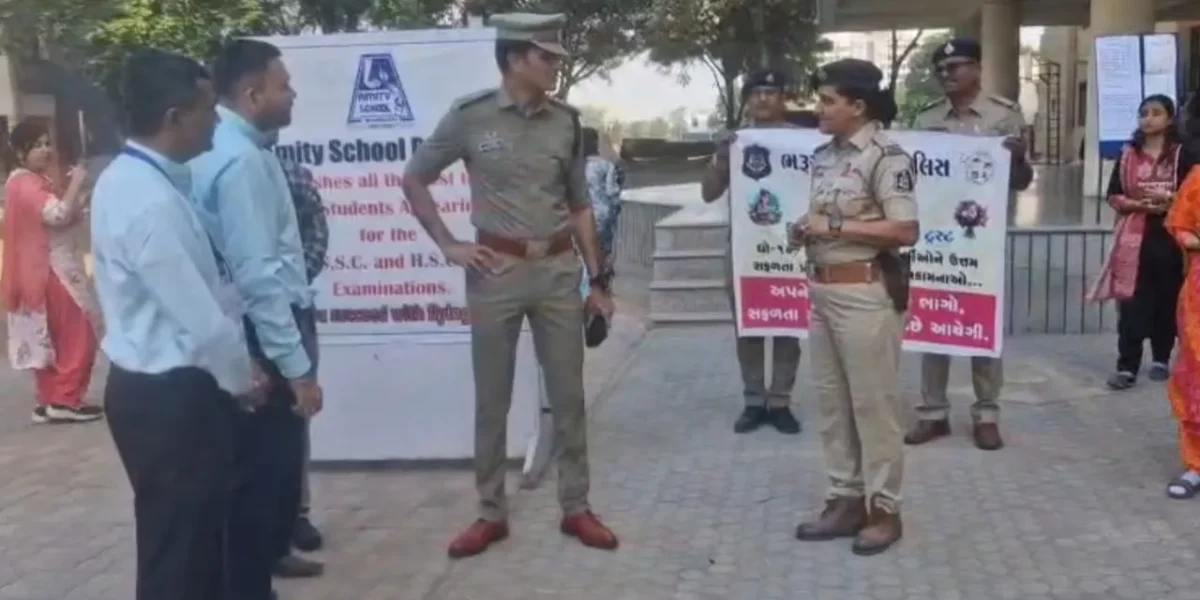 Bharuch Police to assist students stuck in traffic during Board Exams