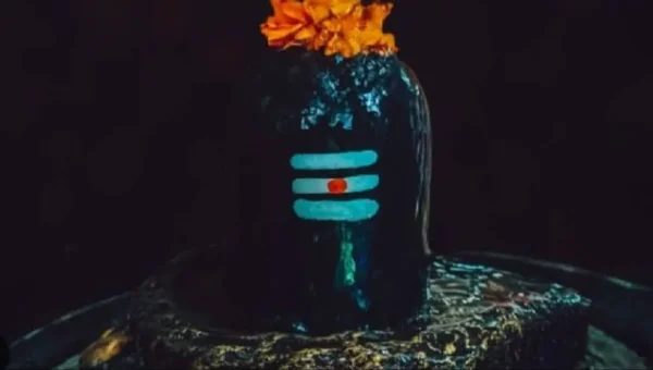 Shivling stolen from Dwarka temple day before Shivratri, probe launched
