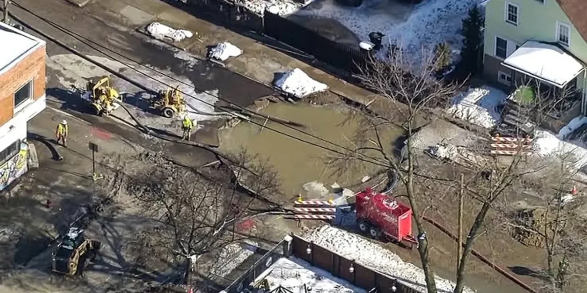 Detroit water main break leaves 300 families homeless, vehicles frozen in chaos