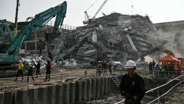 Earthquake shadow over BIMSTEC Summit next week in disaster-hit Bangkok