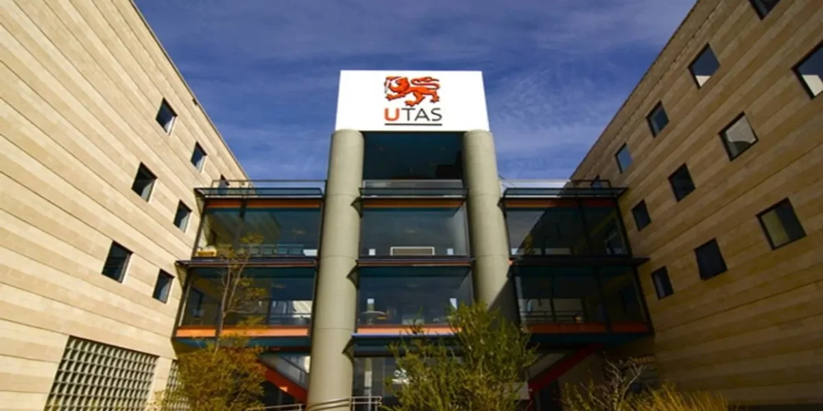 The University of Tasmania invites applications for Master of Public Health