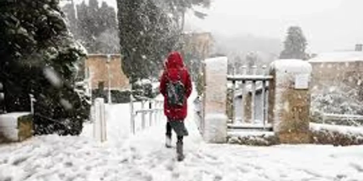 Spain prepares for extreme weather conditions as strong winds, snow and rough seas threaten key travel destinations
