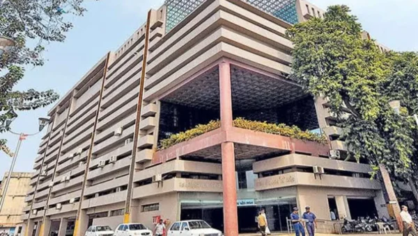 Ahead of monsoon, AMC to spend ₹10 cr to build percolating wells for rainwater management