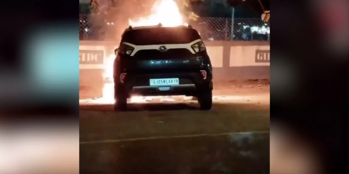 Ankleshwar: Car catches fire near Kamal Garden in GIDC, driver escapes unharmed