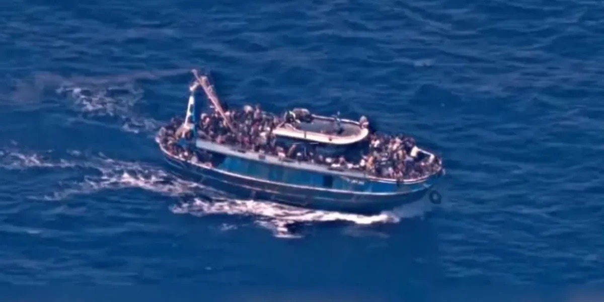 Boat carrying migrants capsizes near Greek island, 4 dead