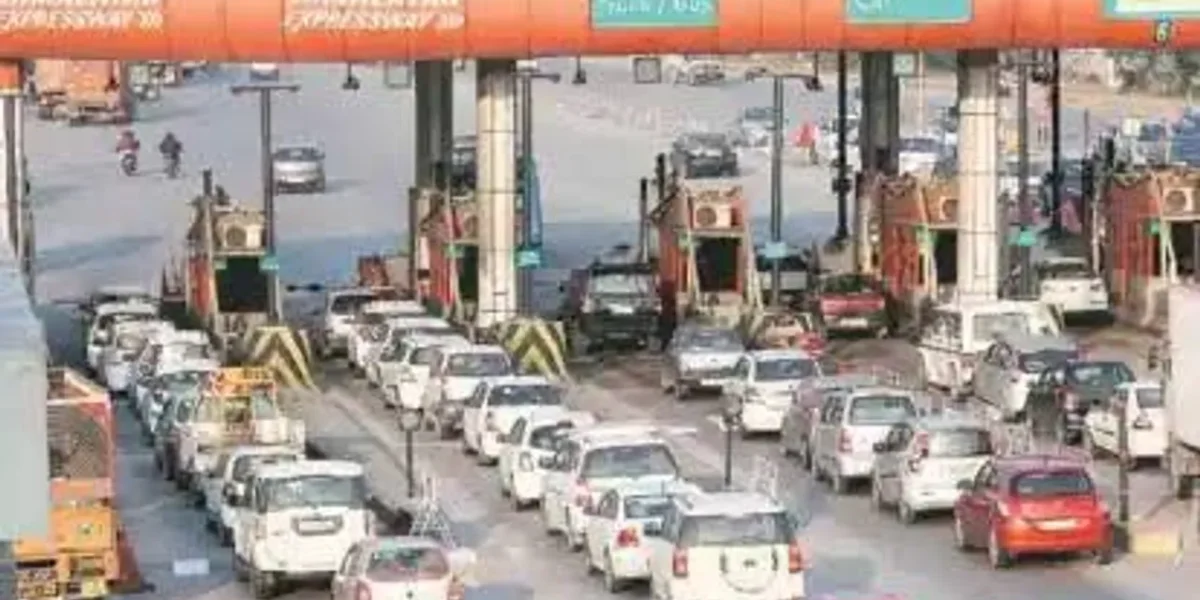 Gujarat : Toll tax on State, national highways increased by 5-15%