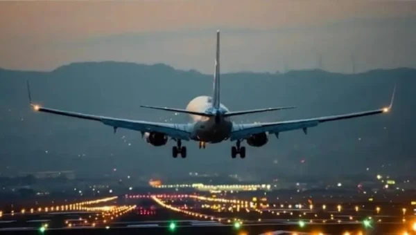 Plane evacuated in Florida after bomb threat, no explosives found