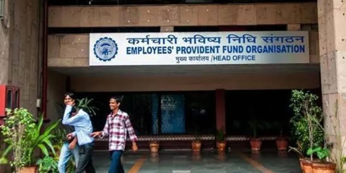 Govt ratifies interest rate at 8.25% on employees’ provident fund for FY25