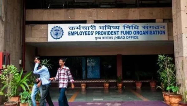 Govt ratifies interest rate at 8.25% on employees’ provident fund for FY25