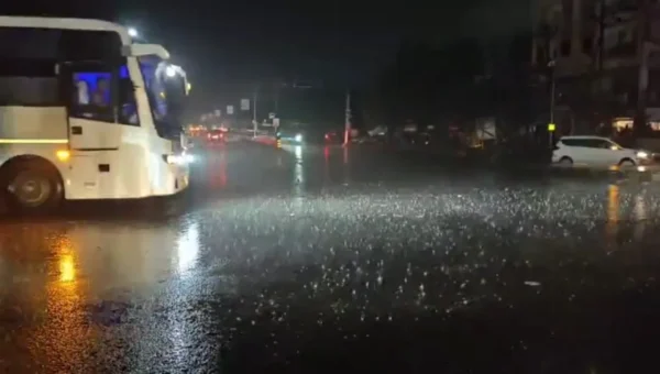 Mini-Cyclone hits Bharuch for second time in 15 Days, causing widespread damage