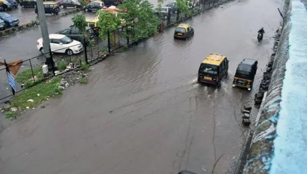 IMD predicts moderate to heavy rainfall in Mumbai