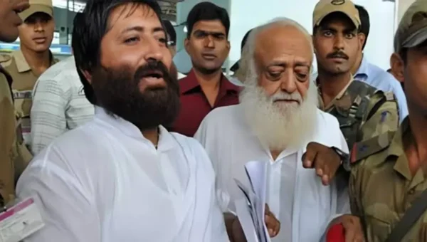 Gujarat HC grants 5-day interim bail to Narayan Sai to meet father Asaram