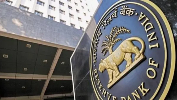 SBI research: RBI may go for ‘jumbo rate cut’ of 50 bps on Friday