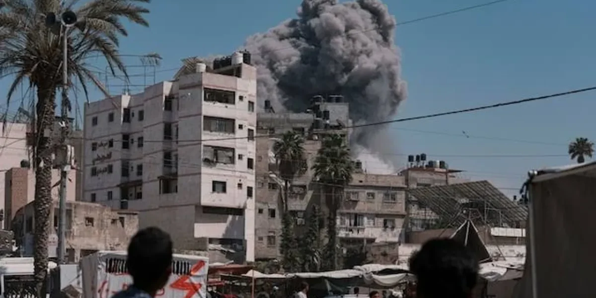 30 Killed in Israeli attack near aid delivery site in Rafah