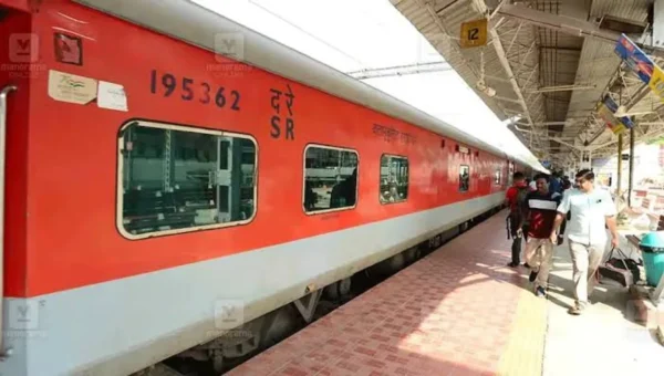 Railway to mandate Aadhaar verification to book Tatkal tickets