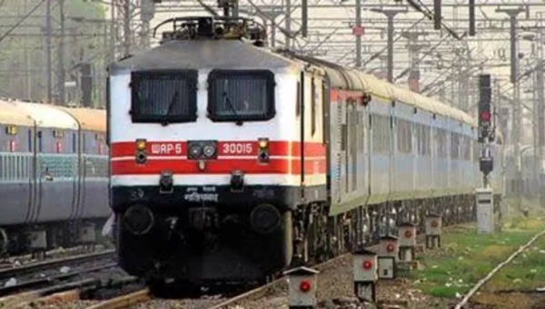No Aadhaar, No Tatkal ticket booking from July