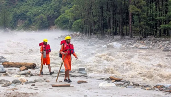 Cloudbursts in Himachal’s Mandi District Leave One Dead, Nine Missing; Torrential Rains Cause Widespread Damage