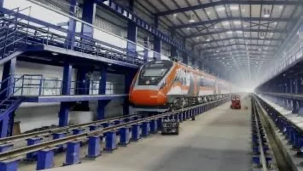 Vande Bharat to run on Ahmedabad-Mumbai bullet train track from 2027