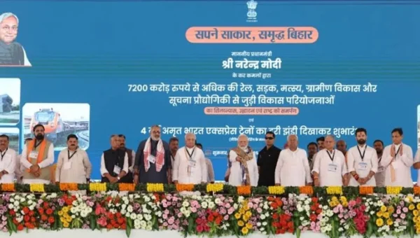 PM Modi lays foundation, inaugurates ₹7,200 Cr projects in Motihari