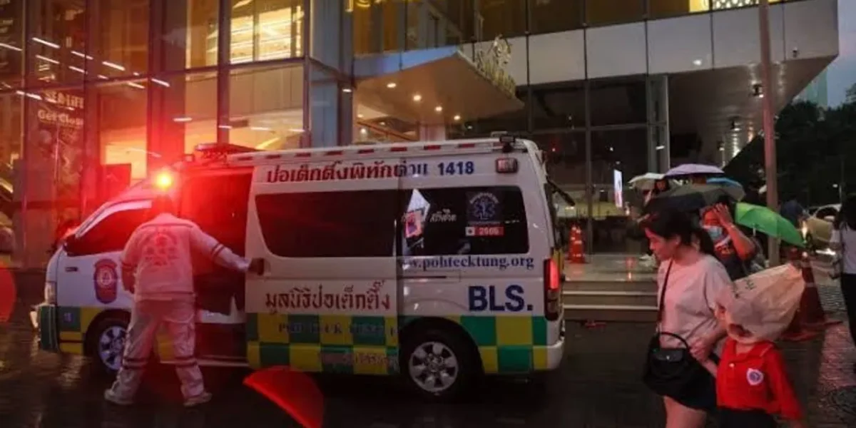 Thailand shooting: 6 killed after gunman opens fire at Bangkok food market